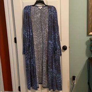 Lularoe Large Blue Leopard Sarah